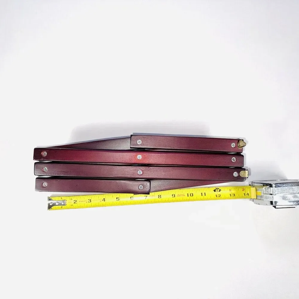 Unbranded this expandable